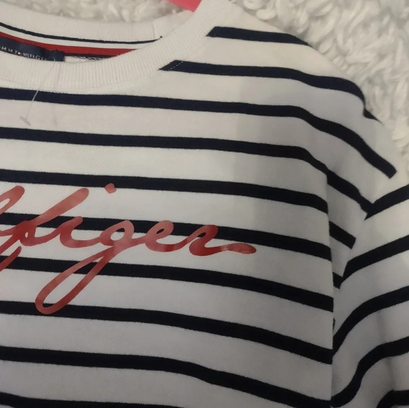 Tommy Hilfiger Crewneck - Picture 5 of 5